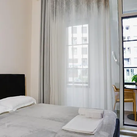Apartament Luxe Living - Kompleksi Kontakt Magnet Tirana