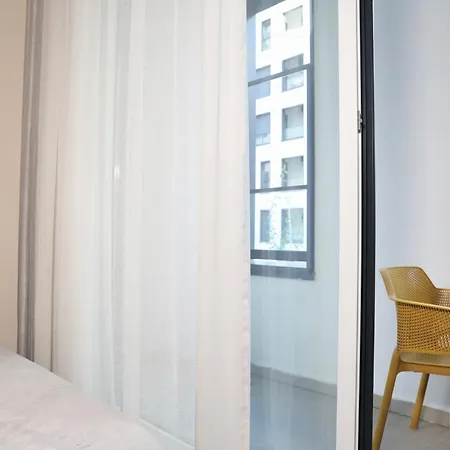 Apartament Luxe Living - Kompleksi Kontakt Magnet Tirana