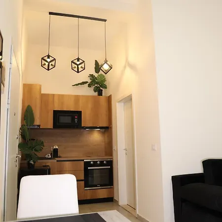 Apartament Luxe Living - Kompleksi Kontakt Magnet Tirana