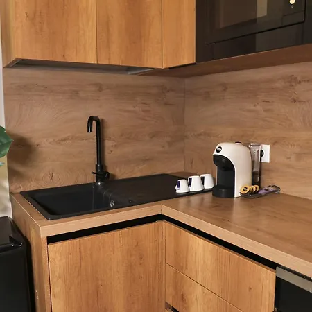 Luxe Living - Kompleksi Kontakt Magnet Apartament