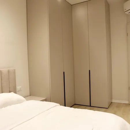 Apartament Luxe Living - Kompleksi Kontakt Magnet