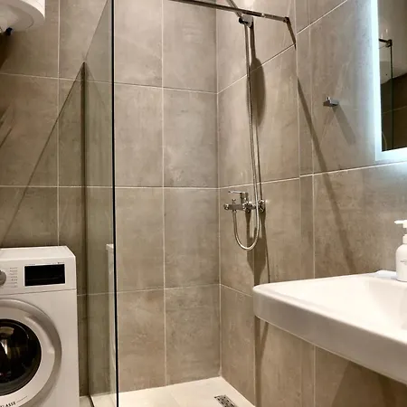 Luxe Living - Kompleksi Kontakt Magnet * Tirana