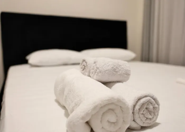 Luxe Living Apartman Tirana